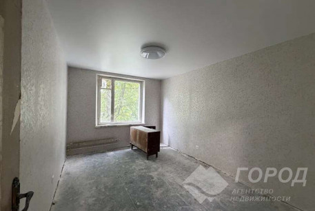 Продам 3-х кімнатну квартиру, ХТЗ, ХТЗ метро, Код: 816307/1