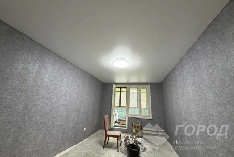 Продам 3-х кімнатну квартиру, ХТЗ, ХТЗ метро, Код: 816307/1