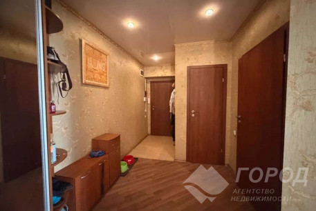 Продам 3-х кімнатну квартиру, Новые дома, Маршала Жукова метро (Дворец спорта), Код: 816378/1