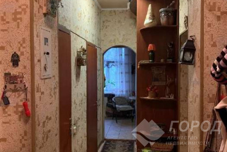 Продам 2-х кімнатну квартиру, Сосновая Горка, Научная метро, Код: 816443/1