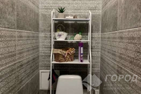 Продам 2-х кімнатну квартиру, Сосновая Горка, Научная метро, Код: 816443/1