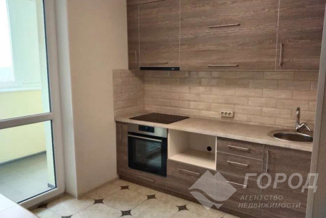 Продам 2-х кімнатну квартиру в новобудові, ХТЗ, ХТЗ метро, Код: 816456/1