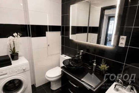 Продам 2-х кімнатну квартиру, Центр, Архитектора Бекетова метро, Код: 816460/1