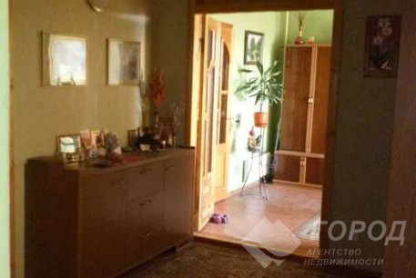 Продам 4-х кімнатну квартиру, Рогань, Роганский ж/м, Код: 816485/1
