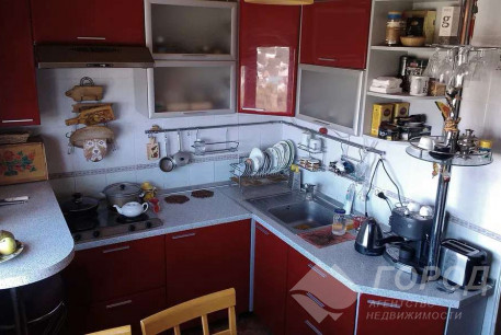 Продам 4-х кімнатну квартиру, Рогань, Роганский ж/м, Код: 816485/1