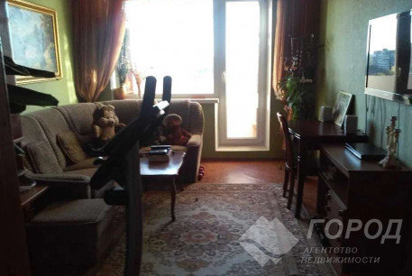 Продам 4-х кімнатну квартиру, Рогань, Роганский ж/м, Код: 816485/1