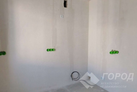 Продам 3-х кімнатну квартиру в новобудові, ХТЗ, ХТЗ метро, Код: 816495/1