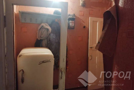 Продам 3-х кімнатну квартиру, Рогань, Код: 816508/1