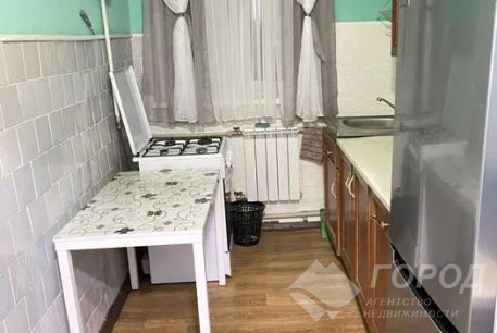 Продам 2-х кімнатну квартиру, Рогань, Код: 816510/1