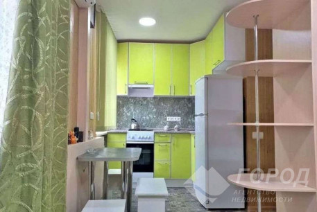 Сдам гостинку, Павлово поле, Ботанический сад метро, Код: 816537/1