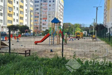 Продам 1-кімнатну квартиру в новобудові, ХТЗ, ХТЗ метро, Код: 816548/1