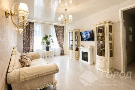 Продам 3-х кімнатну квартиру, Сосновая Горка, Код: 816560/1