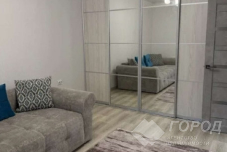 Продам 1-кімнатну квартиру, Новые дома, Маршала Жукова метро (Дворец спорта), Код: 816603/1