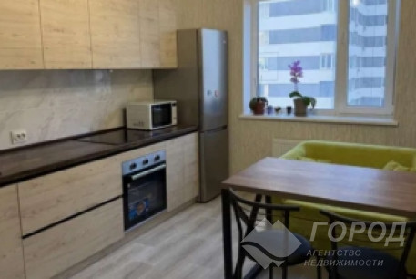 Продам 1-кімнатну квартиру, Новые дома, Маршала Жукова метро (Дворец спорта), Код: 816603/1