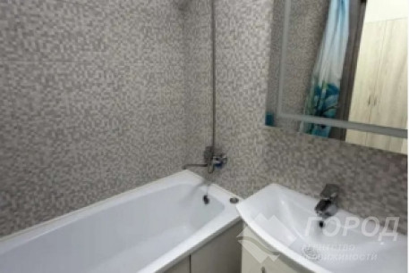 Продам 1-кімнатну квартиру, Новые дома, Маршала Жукова метро (Дворец спорта), Код: 816603/1
