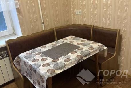 Продам 2-х кімнатну квартиру, ХТЗ, Пролетарская метро (Индустриальная), Код: 816620/3