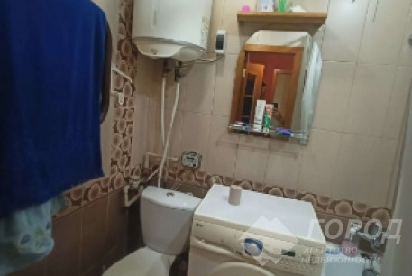 Продам 1-кімнатну квартиру, Сосновая Горка, Павловка, Код: 816621/1