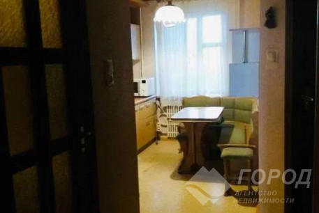 Продам 1-кімнатну квартиру, Центр, Код: 816630/1