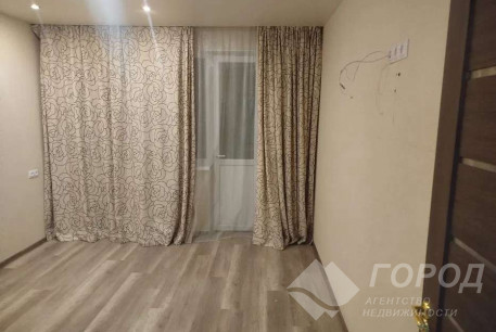 Продам 4-х кімнатну квартиру, Салтовка, Студенческая метро, Код: 816637/1