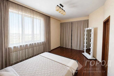 Продам 3-х кімнатну квартиру в новобудові, Павлово поле, 23 Августа метро, Код: 816668/1