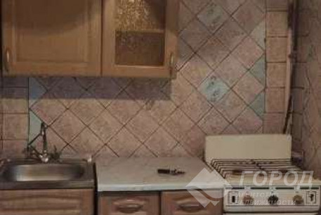 Продам 1-кімнатну квартиру, Дергачевский р-н, Солоницевка пгт., Код: 816703/1