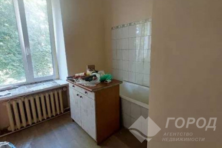Продам 1-кімнатну квартиру, Центр, Код: 816711/1