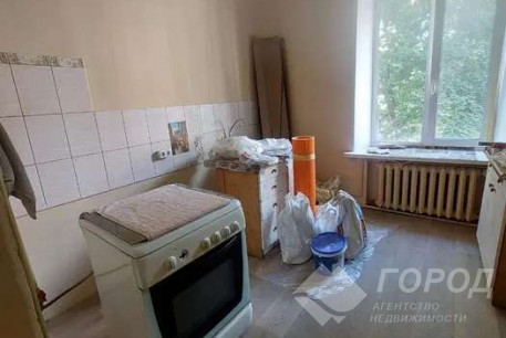 Продам 1-кімнатну квартиру, Центр, Код: 816711/1