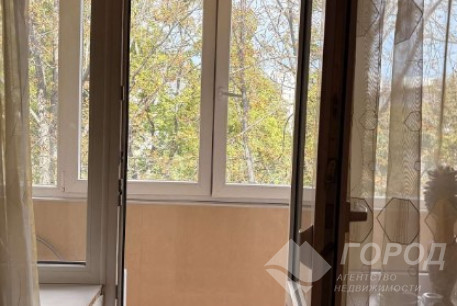 Продам 3-х кімнатну квартиру, Новые дома, Маршала Жукова метро (Дворец спорта), Код: 816774/1