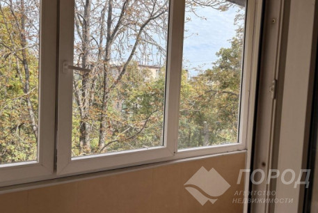 Продам 3-х кімнатну квартиру, Новые дома, Маршала Жукова метро (Дворец спорта), Код: 816774/1