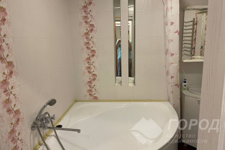 Продам 3-х кімнатну квартиру в новобудові, Новые дома, Маршала Жукова метро (Дворец спорта), Код: 816782/1