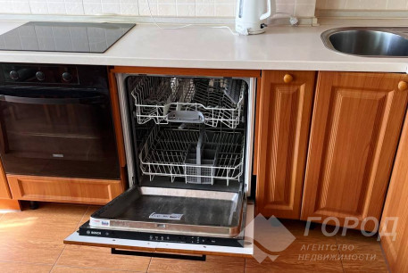 Продам 3-х кімнатну квартиру в новобудові, Новые дома, Маршала Жукова метро (Дворец спорта), Код: 816782/1
