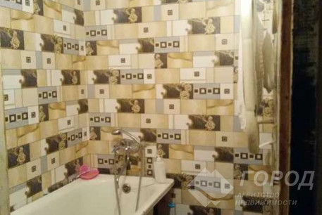 Продам 1-кімнатну квартиру, ХТЗ, Хролы пос., Код: 816825/1