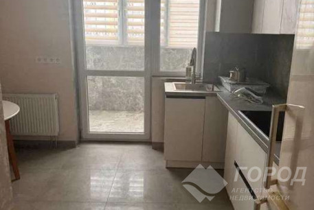 Продам 2-х кімнатну квартиру, ХТЗ, ХТЗ метро, Код: 816861/1