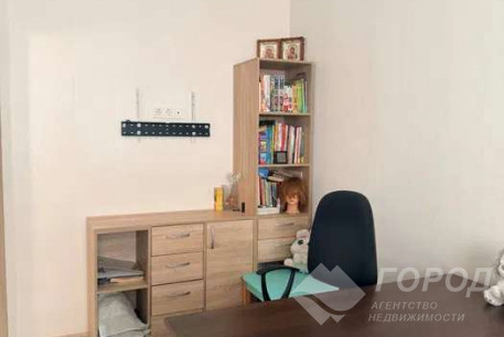 Продам 1-кімнатну квартиру, Рогань, Код: 816865/1
