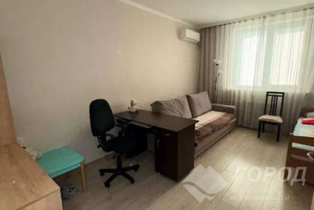 Продам 1-кімнатну квартиру, Рогань, Код: 816865/1