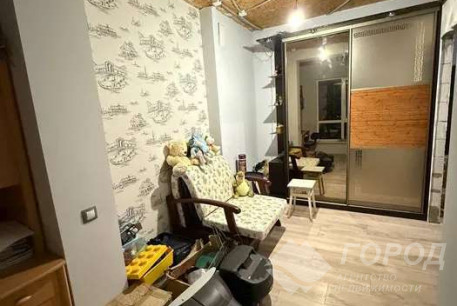 Продам 4-х кімнатну квартиру в новобудові, ХТЗ, Масельского метро, Код: 816882/1