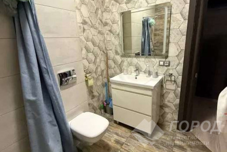 Продам 4-х кімнатну квартиру в новобудові, ХТЗ, Масельского метро, Код: 816882/1