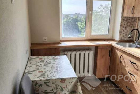 Продам 2-х кімнатну квартиру, Новые дома, Коммунальный рынок, Код: 816911/1