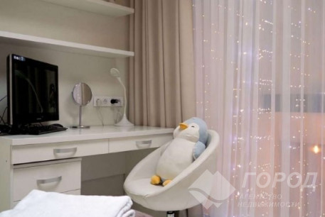 Продам 3-х кімнатну квартиру в новобудові, Центр, Код: 816923/1
