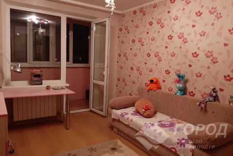 Продам 3-х кімнатну квартиру, Гагарина проспект, Метростроителей метро, Код: 816931/1