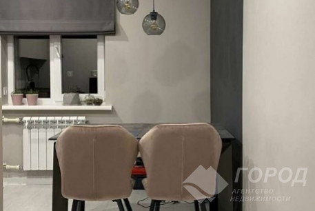 Продам 1-кімнатну квартиру, Сосновая Горка, Научная метро, Код: 816932/1