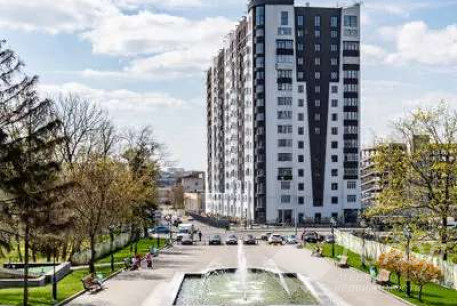 Продам 1-кімнатну квартиру в новобудові, Центр, Код: 816942/1