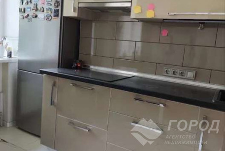 Продам 3-х кімнатну квартиру, Сосновая Горка, Код: 816947/1