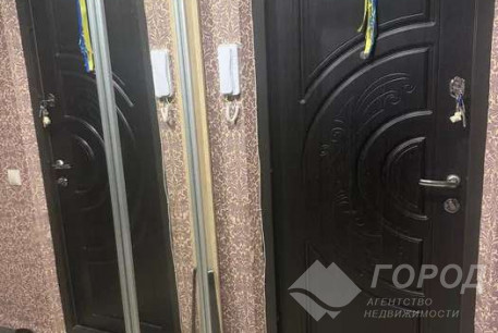Продам 1-кімнатну квартиру, Дергачевский р-н, Солоницевка пгт., Код: 816949/1