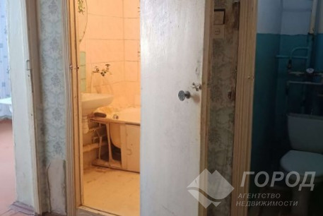 Продам 3-х кімнатну квартиру, ХТЗ, ХТЗ метро, Код: 816997/1