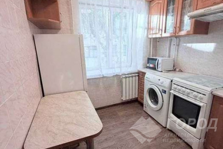 Продам 1-кімнатну квартиру, Гагарина проспект, Код: 817005/1