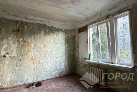 Продам 2-х кімнатну квартиру, Сосновая Горка, Научная метро, Код: 817013/1