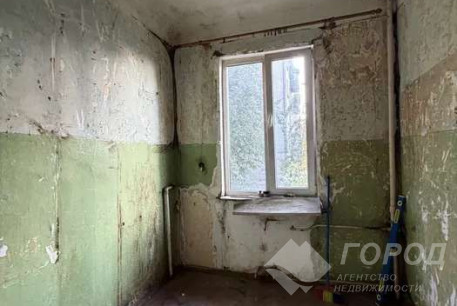 Продам 2-х кімнатну квартиру, Сосновая Горка, Научная метро, Код: 817013/1
