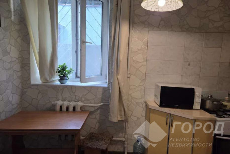 Сдам 1-кімнатну квартиру, Центр, Код: 817027/1