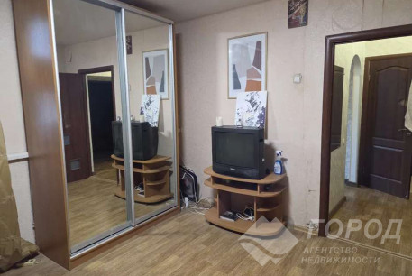 Сдам 1-кімнатну квартиру, Центр, Код: 817027/1